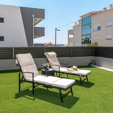 Oli'S Apartment Zadar Exteriör bild